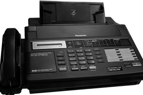 Behörden mit Technik aus den 70ern